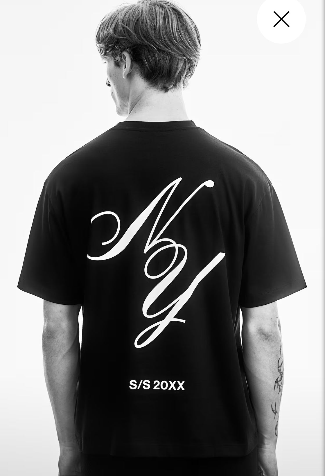 Men’s Loose Fit Printed T-shirts by H&M.