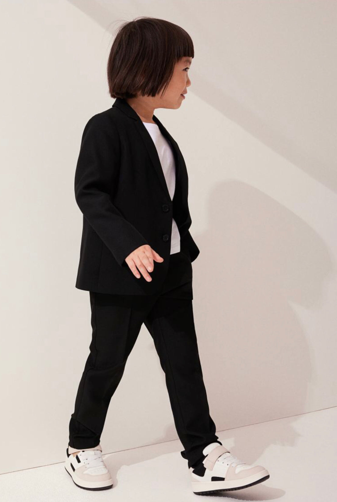 Boys 2-Piece Complete Suit from H&M