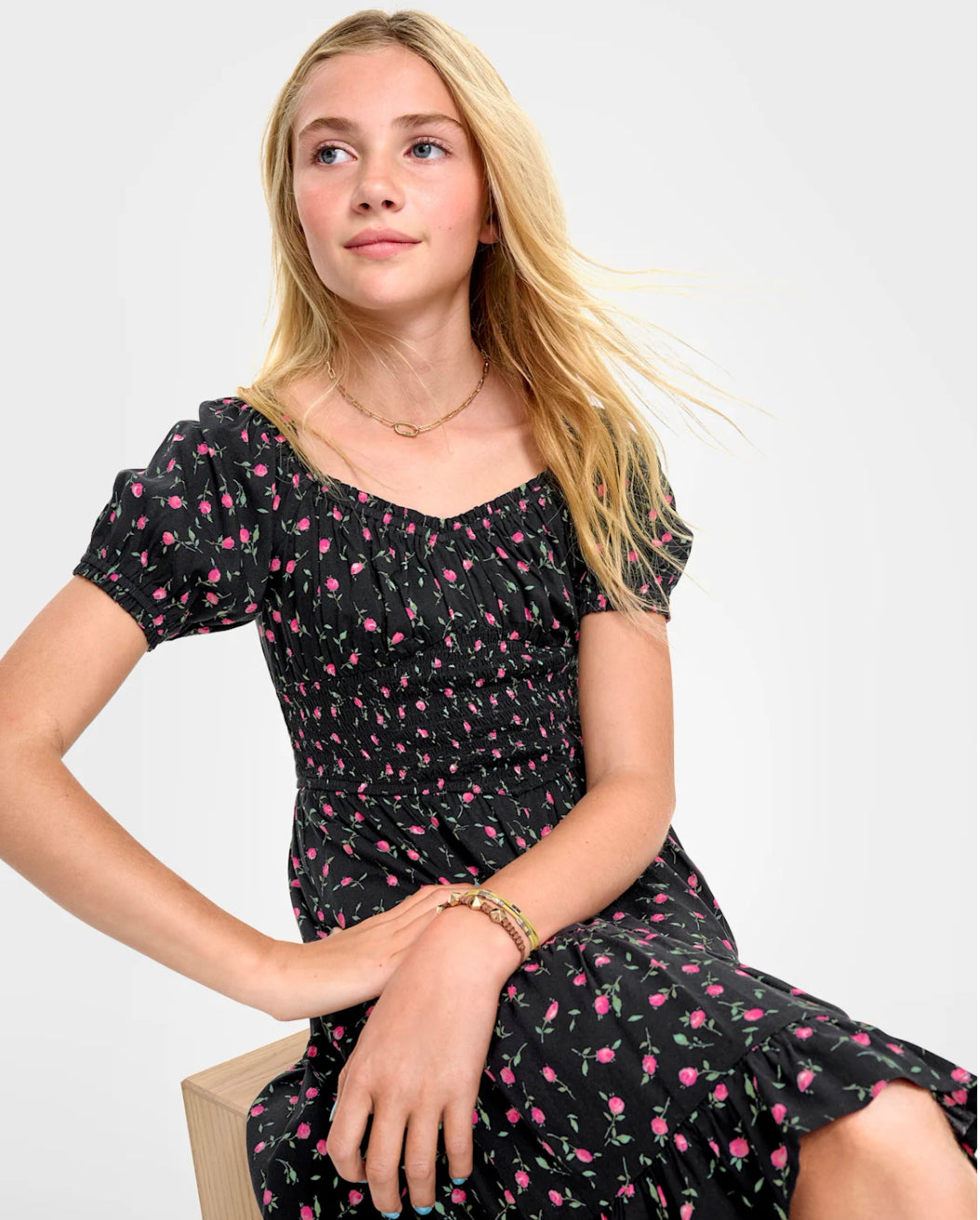 Tween Girls Floral Smocked Dress