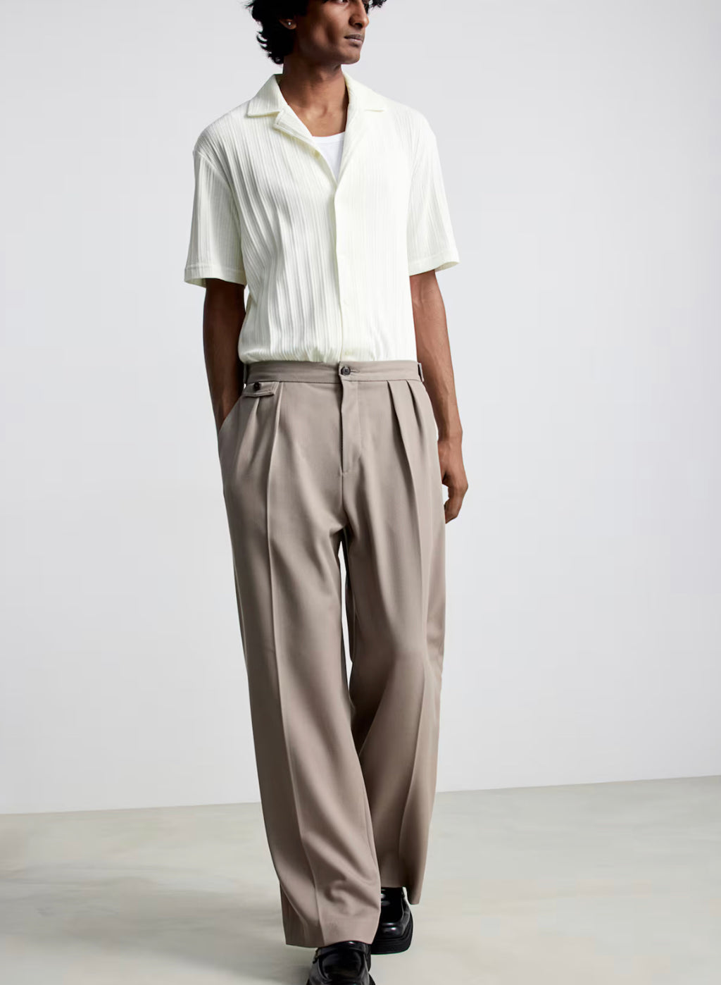 Men’s H&M Regular Fit Knit Resort Shirt
