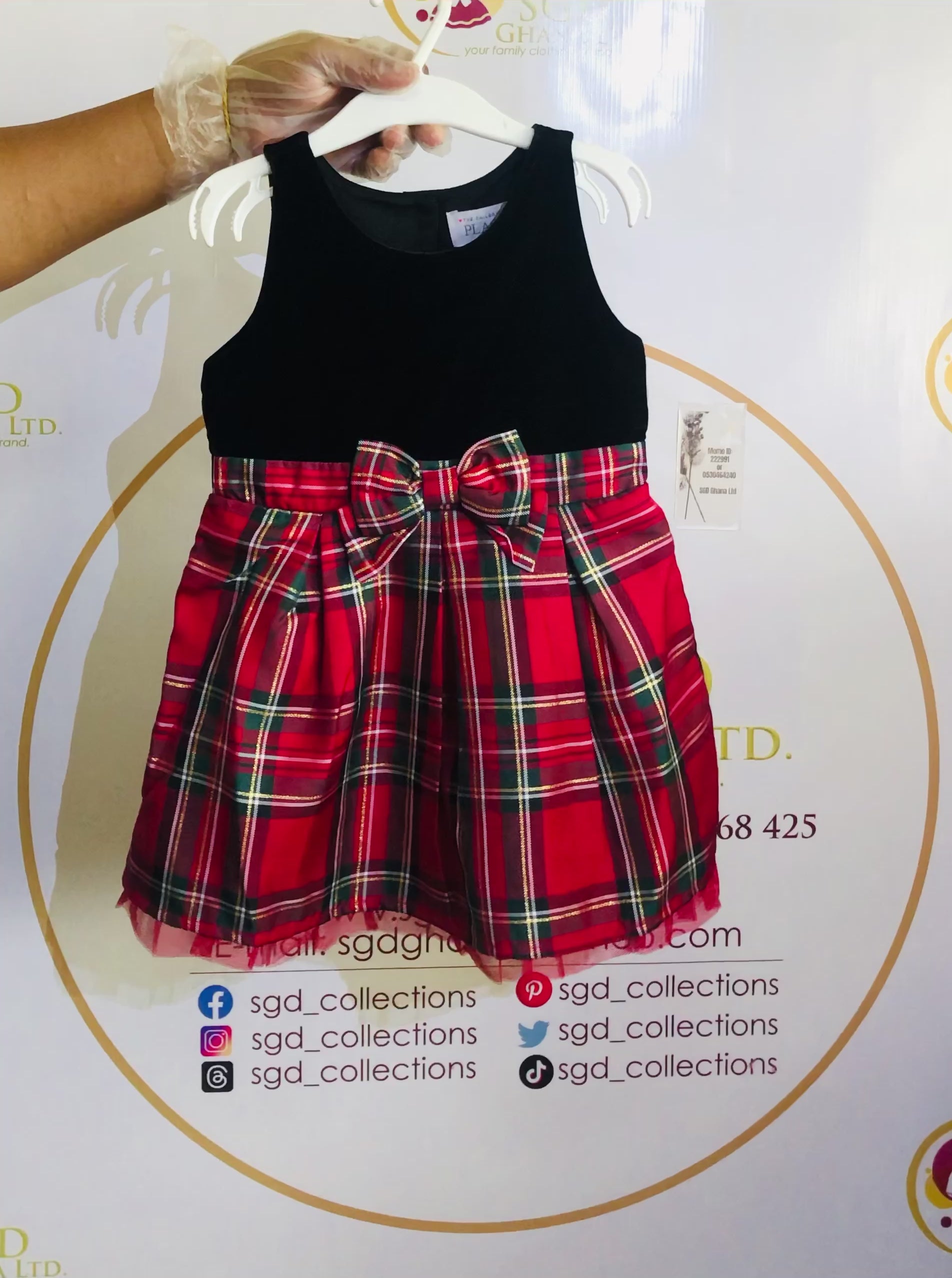 Toddler Girls Plaid Velour and Flare Dress.