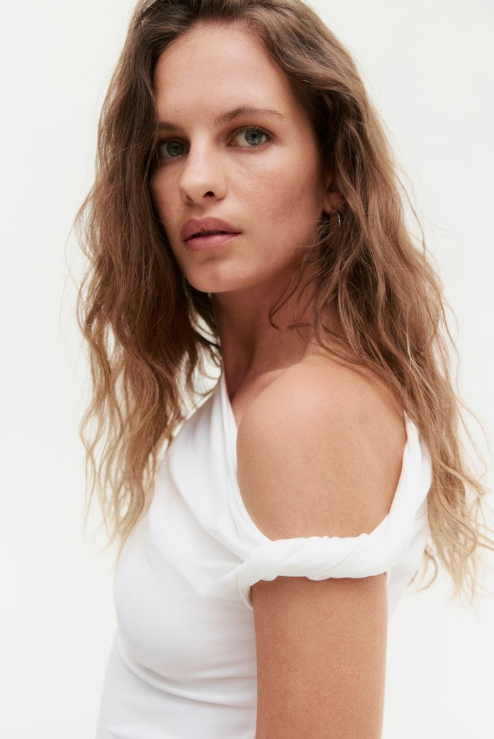 Women’s Sleeveless Bodycon Dress